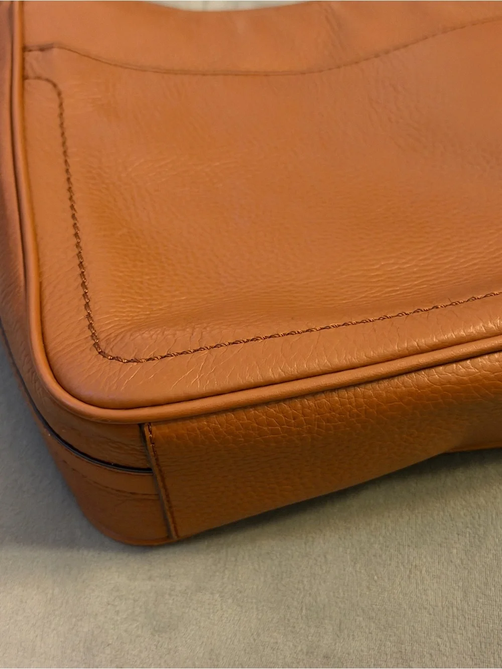 Michael Kors Jet Set Bag